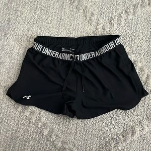 Under Armour athletic shorts, black, M
